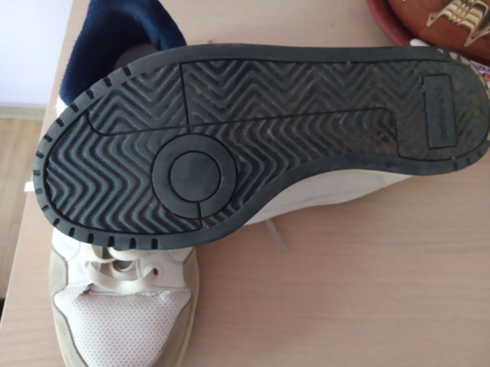 Маратонки Adidas