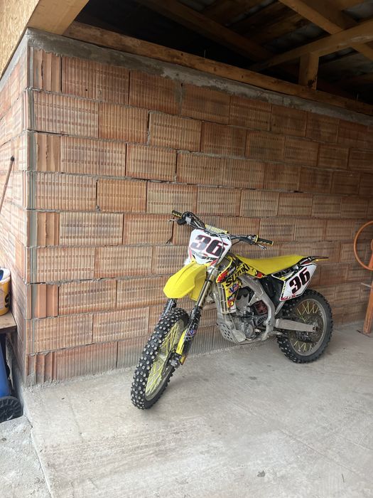 !!Vand suzuki rmz 450!!