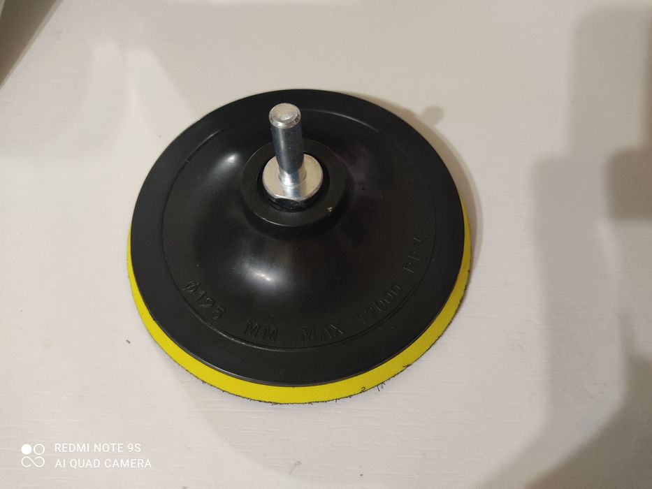 Подложка за ъглошлайф и винтоверт с велкро с диаметър 125 мм