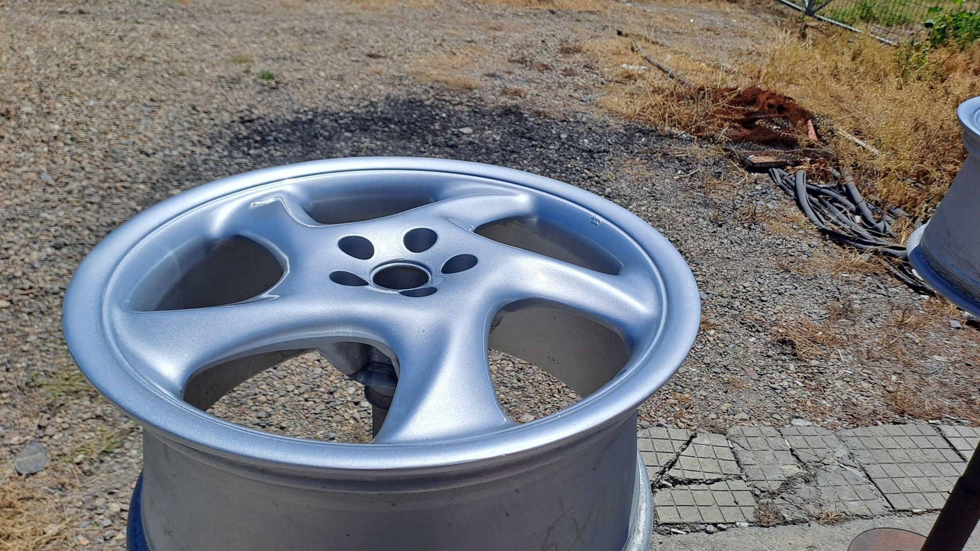 Лети джанти 18" 5x100 57.1 8j et35
