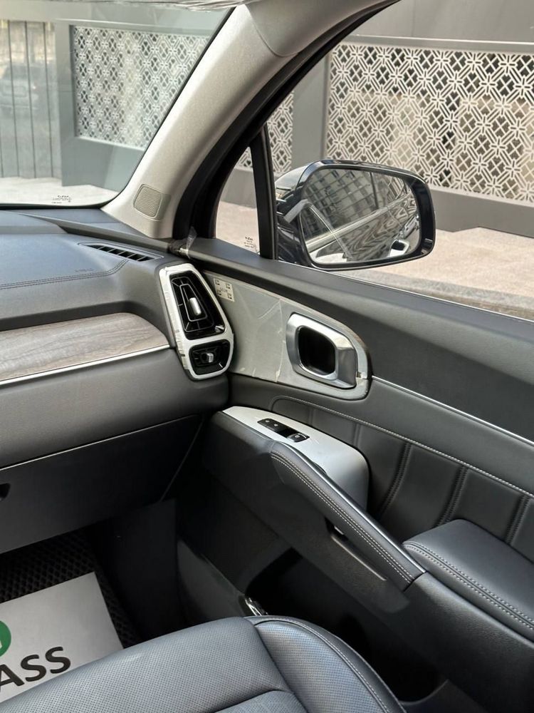 KIA SORENTO 2023 год 2,5 Атмосферный