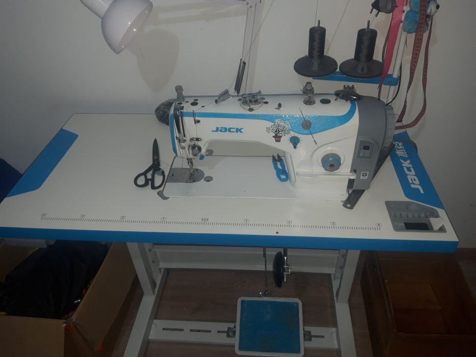 промышленный швейная машина
