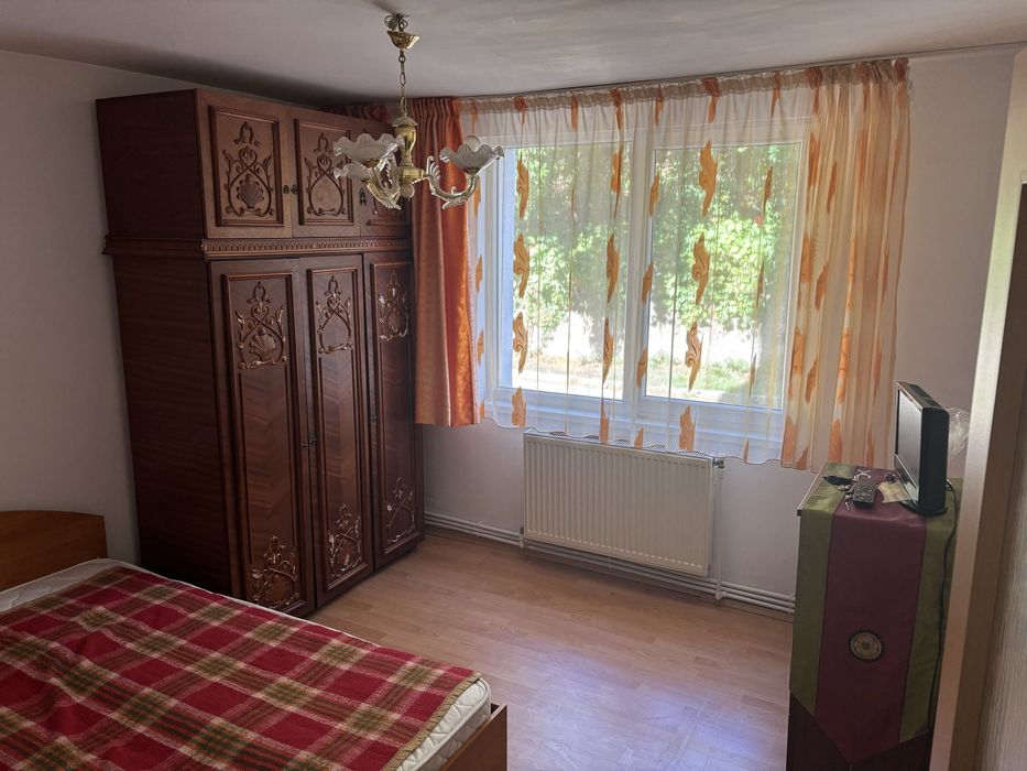 Apartament de inchiriat