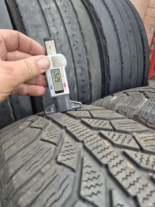 Cauciucuri iarna 185/65/15 m+s