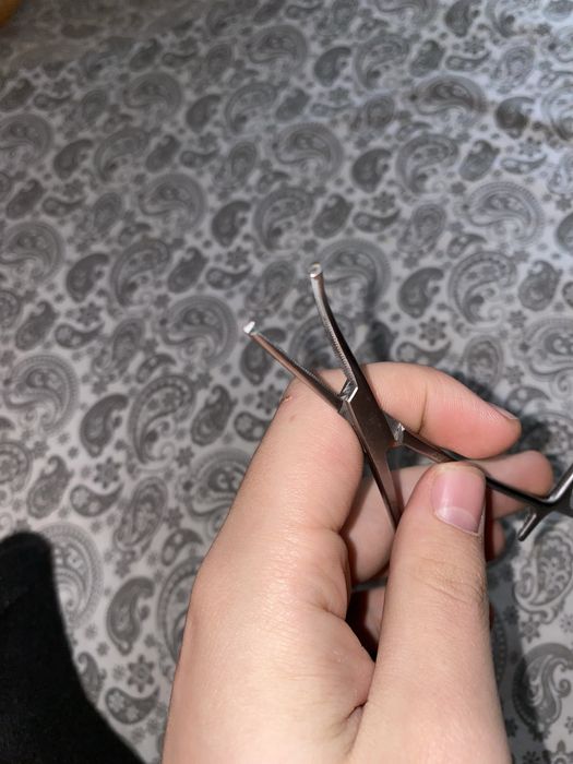 Продам медицинские зажимы,новые и фирменные