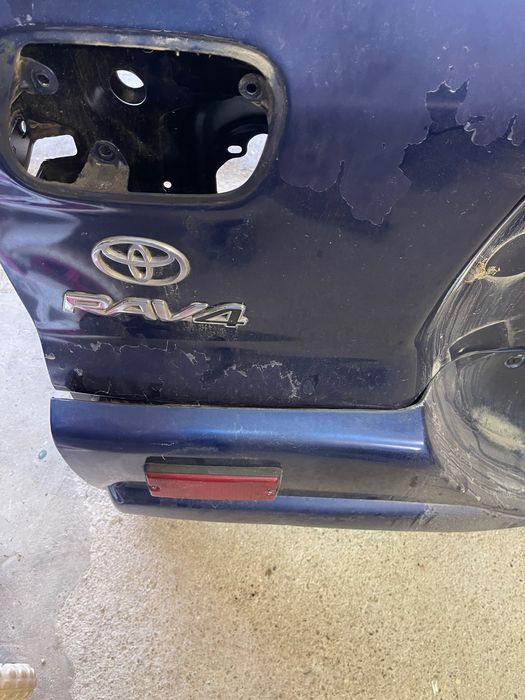 Задна врата Toyota RAV4 2001 2/3 врати