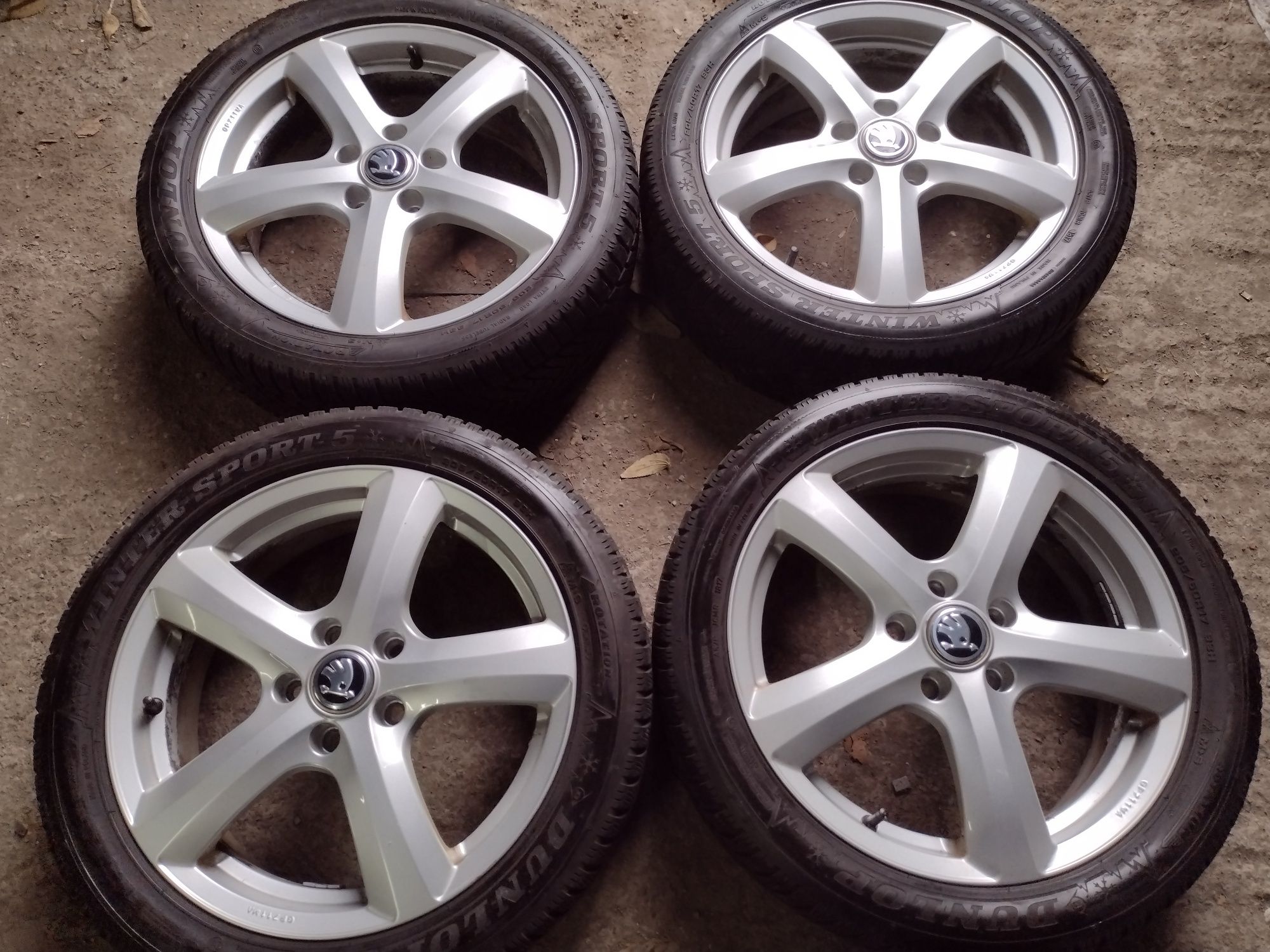 Перфектни Gamaparts 17-5x112 6j et45 Шкода Октавия