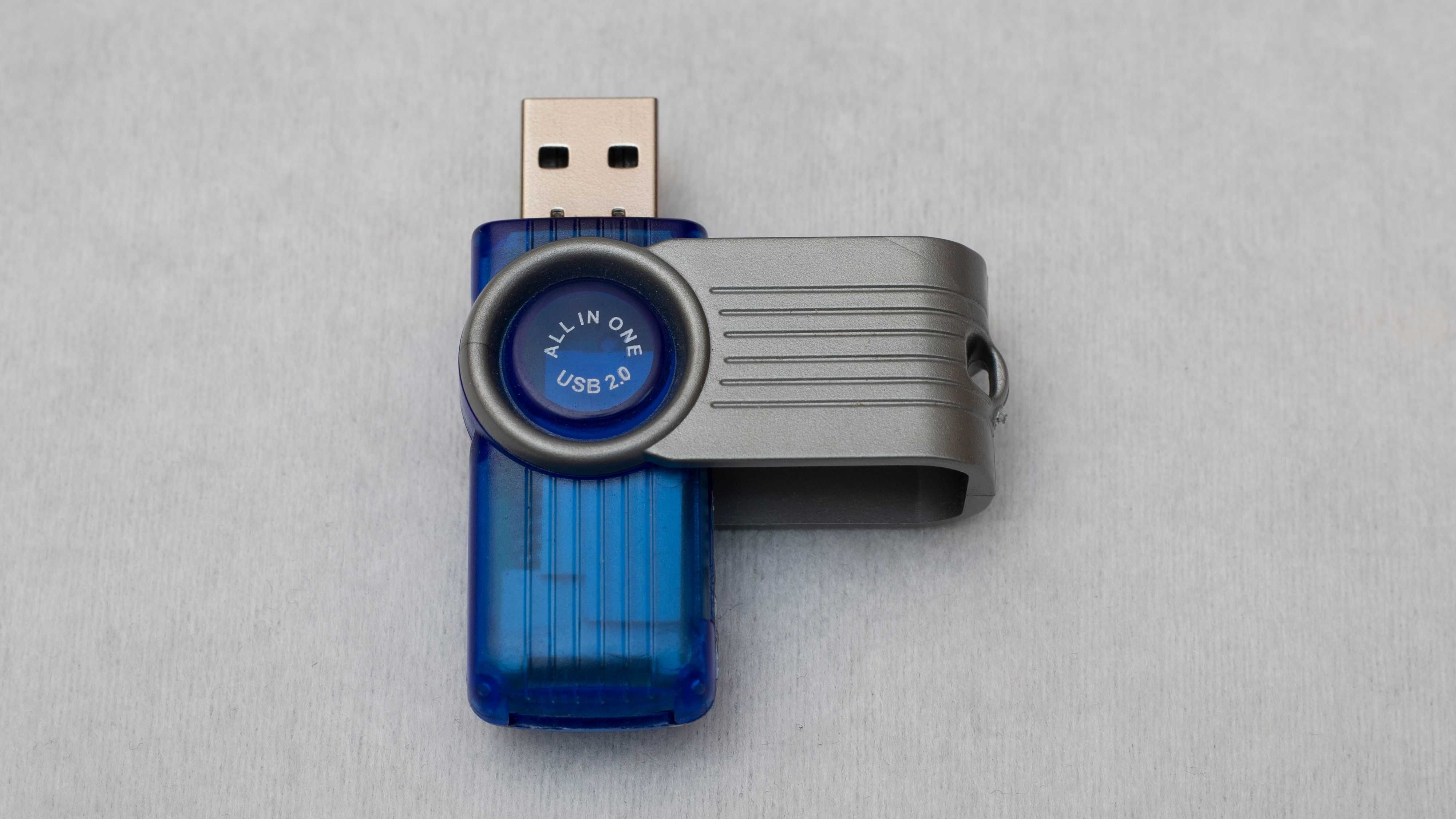 Card reader - Cititor de carduri