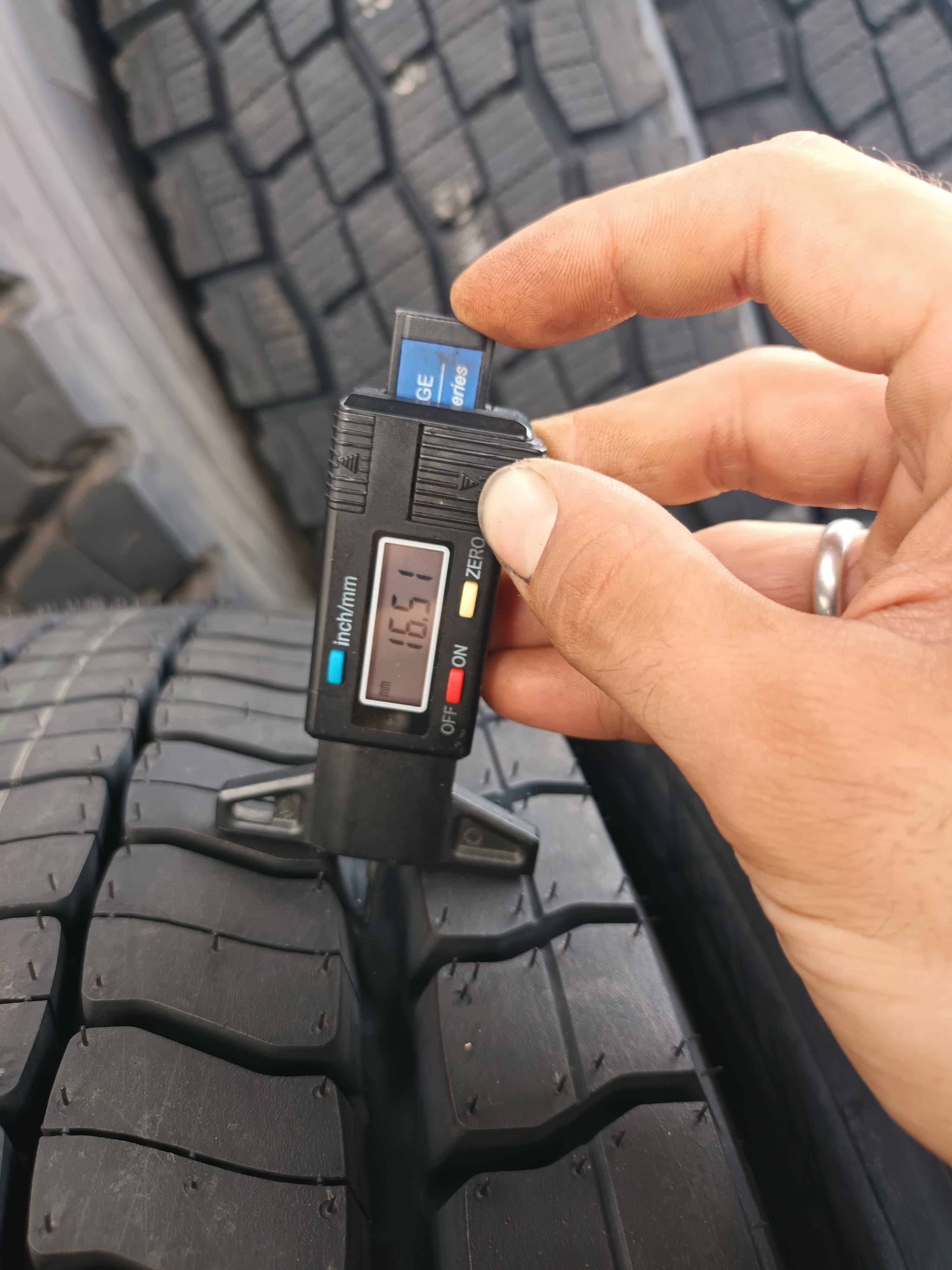 2 Нови тежкотоварни гуми 285/70 R19.5 Goodyear Regional RHD 2 146/144L