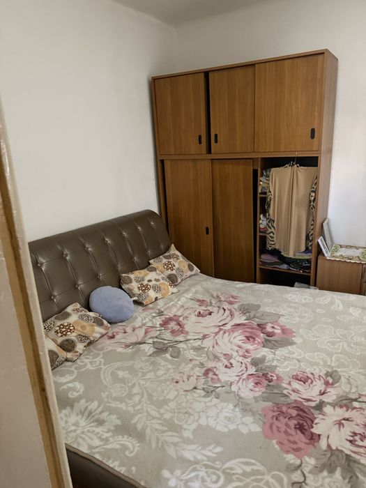 Vand casa Piata Ferentari , sector 5 Bucuresti