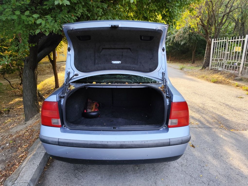 Продавам пасат 1997 г. 1.9TDI 90 коня