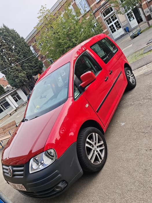 Vând  Sau Schimb Vw Caddy Life 2008 1,4 benzina