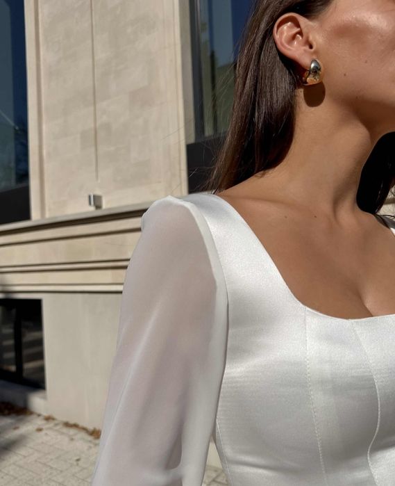 Rochie de mireasa lungă A-line, corset reglabil, mâneci lungi din voal