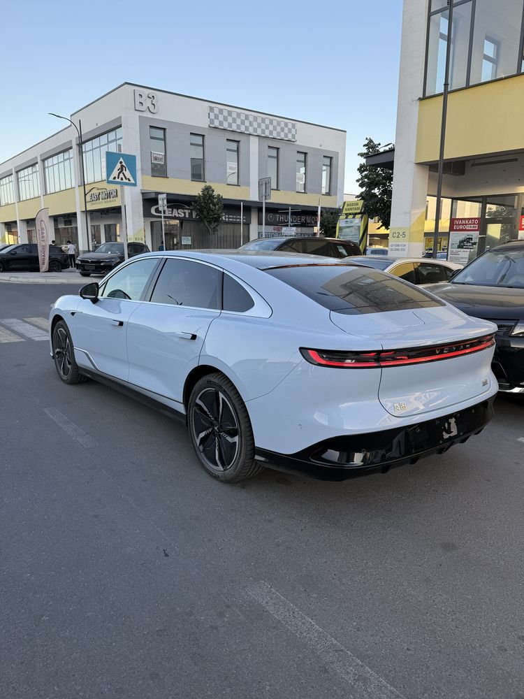 Продам Voyah Passion