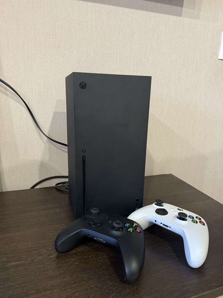 Продам Xbox Series X