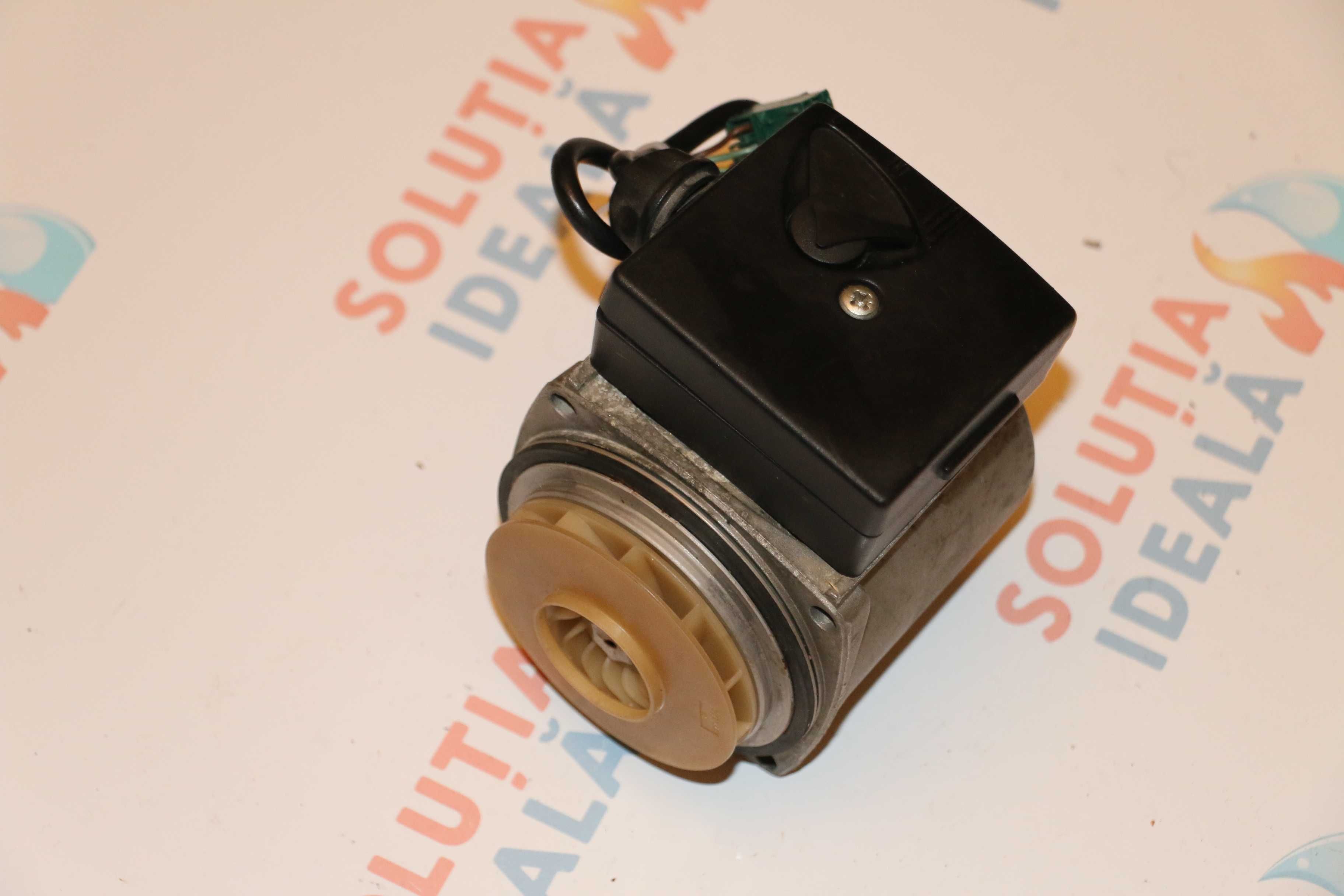 Pompa Grundfos UPS15-50 CES87