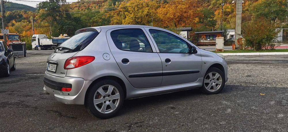 Peugeot 206 + / 1,4 HDI