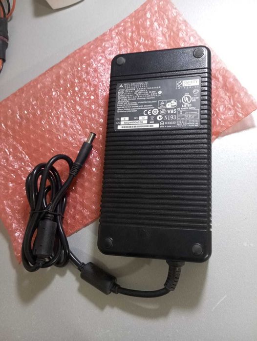 на моно-блок БЛОК ПИТАНИЯ  230W