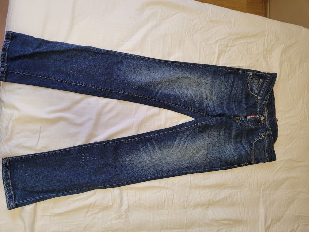 Dsquared2 оригинални дънки