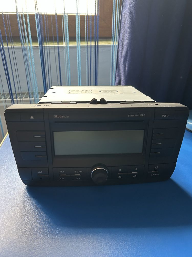 Cd player Skoda octavia 2