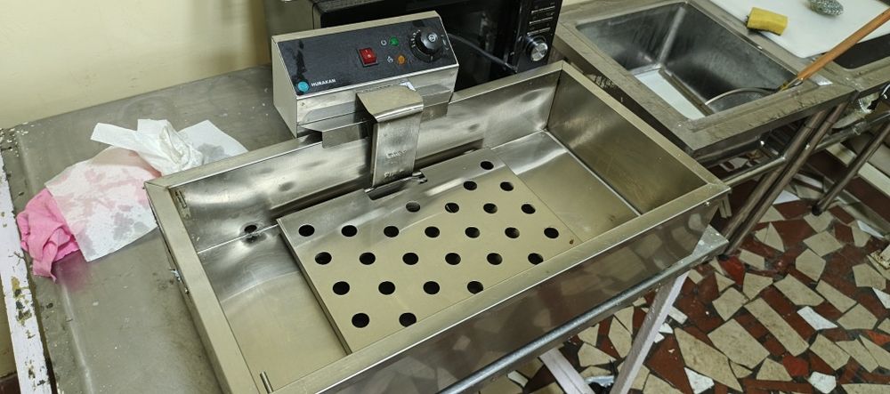 Продам фритюрницу Hurakan HKN EF16