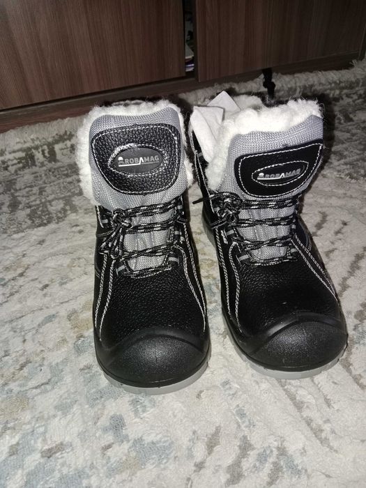 Рабочие ботинки, сапоги,  41 размер мужские.