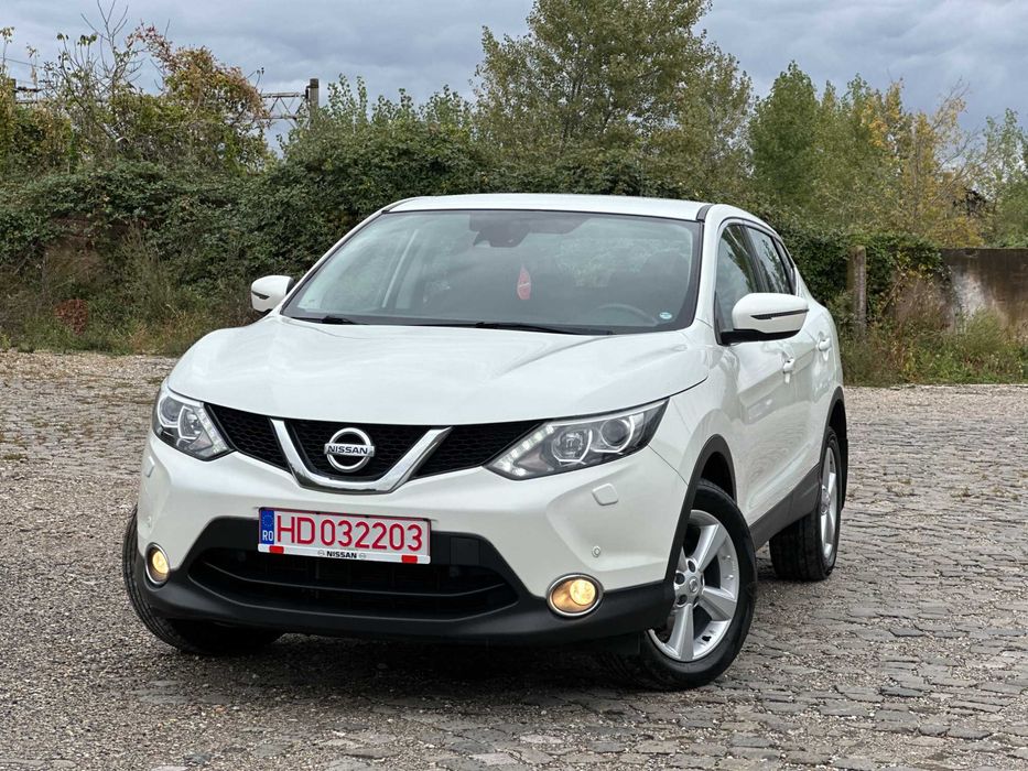 Nissan Qashqai 2 WD*benzina*navi*factura/fiscal/nr.rosii*af.2017*euro6