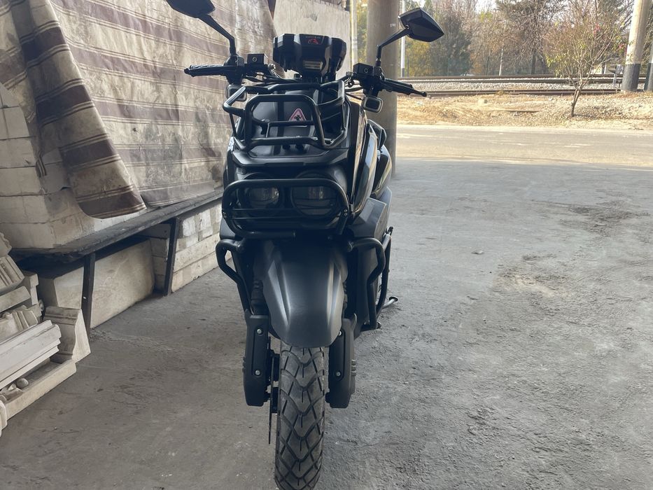 Skuter tank sotiladi