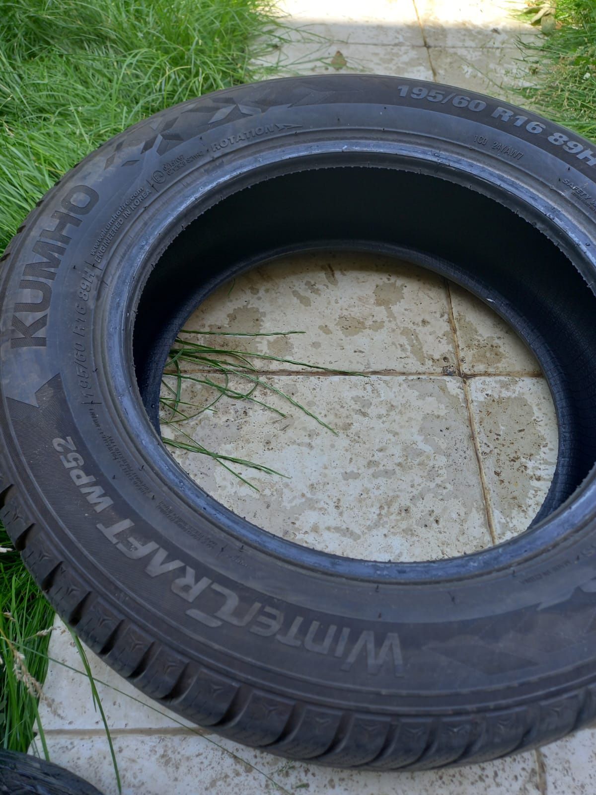 Vand trei anvelope allseason 195/60 R16 cu DOT 2024
