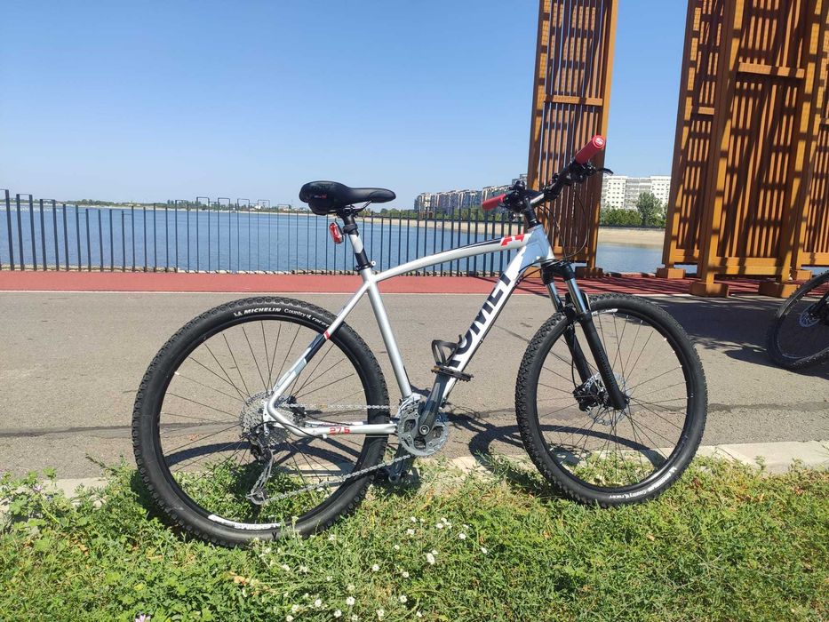 Bicicleta mtb hardtail romet rambler roti 27.5