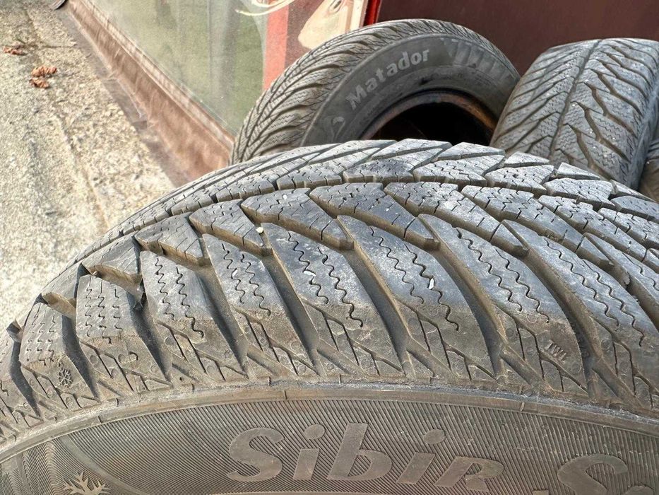 Cauciucuri Iarna/Vară și Jante