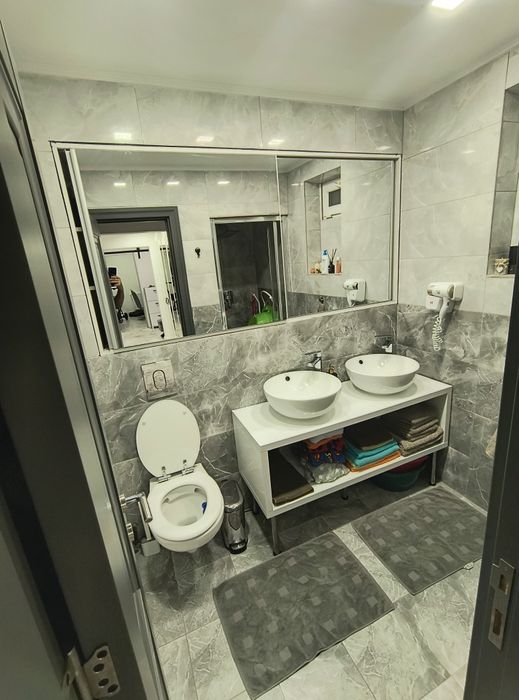 Apartament 3 camere decomandat brazda 71 mp