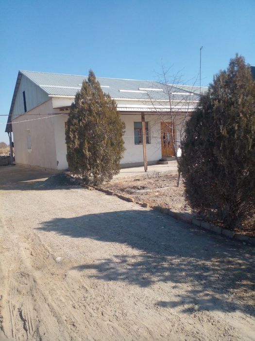 xovli joy sotiladi yangiariqda