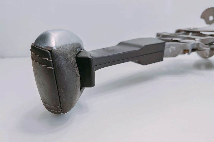 Maneta frana de mana 98067000ZQ / 89EB5A0430112J Peugeot 2008 prima g