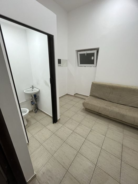 De inchiriat Birou sau spatiu comercial strada garii