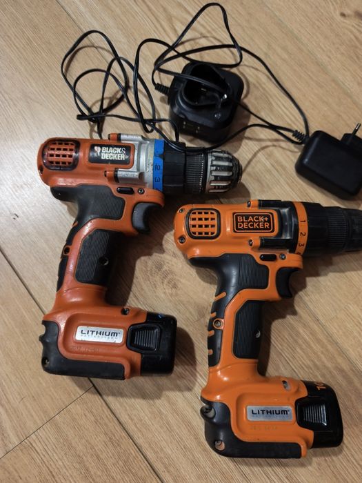 Autofiletante blsck&decker 2 bucati si incarcator original.