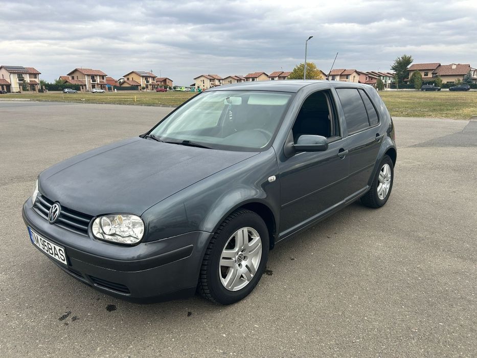 Vând Golf 4 An 2002