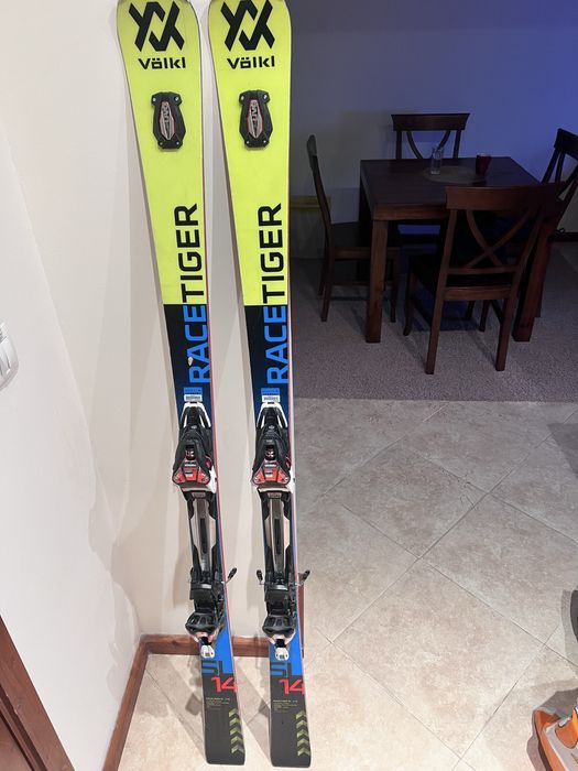 Ски Volkl Race Tiger
