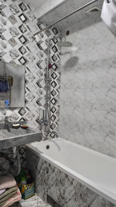 3 х комн квартира Чиланзар 8. Новостройка  6 ой этаж 7 и этажного дома