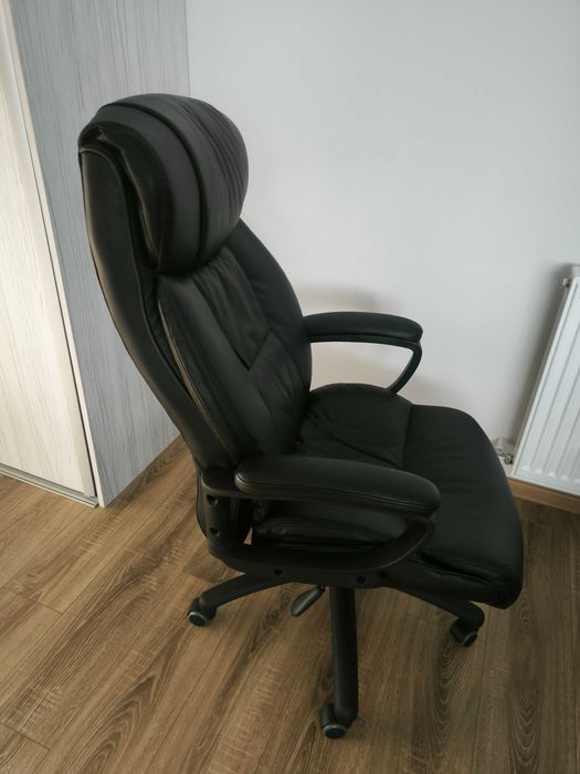 Scaun birou negru