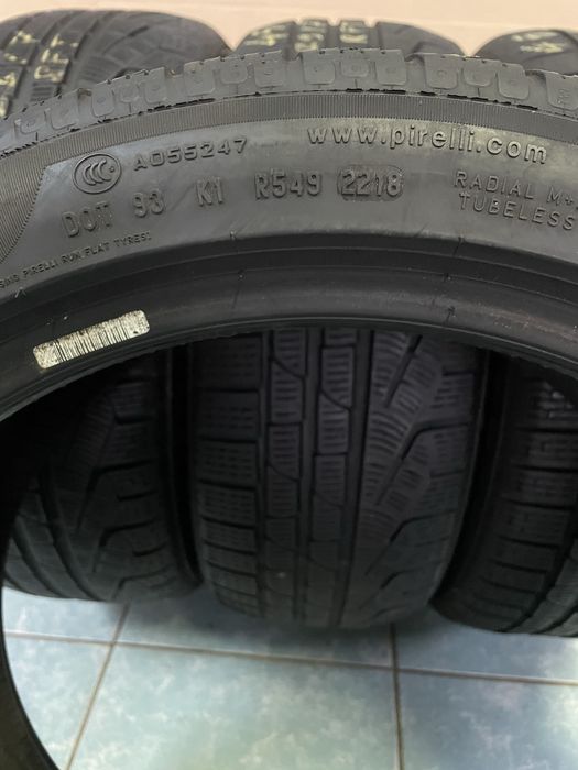 225 45 R18 iarna run flat Pirelli
