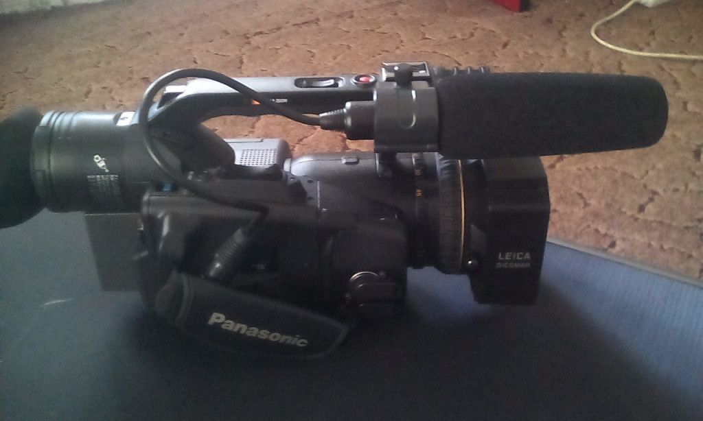 Panasonic DVX 100BE