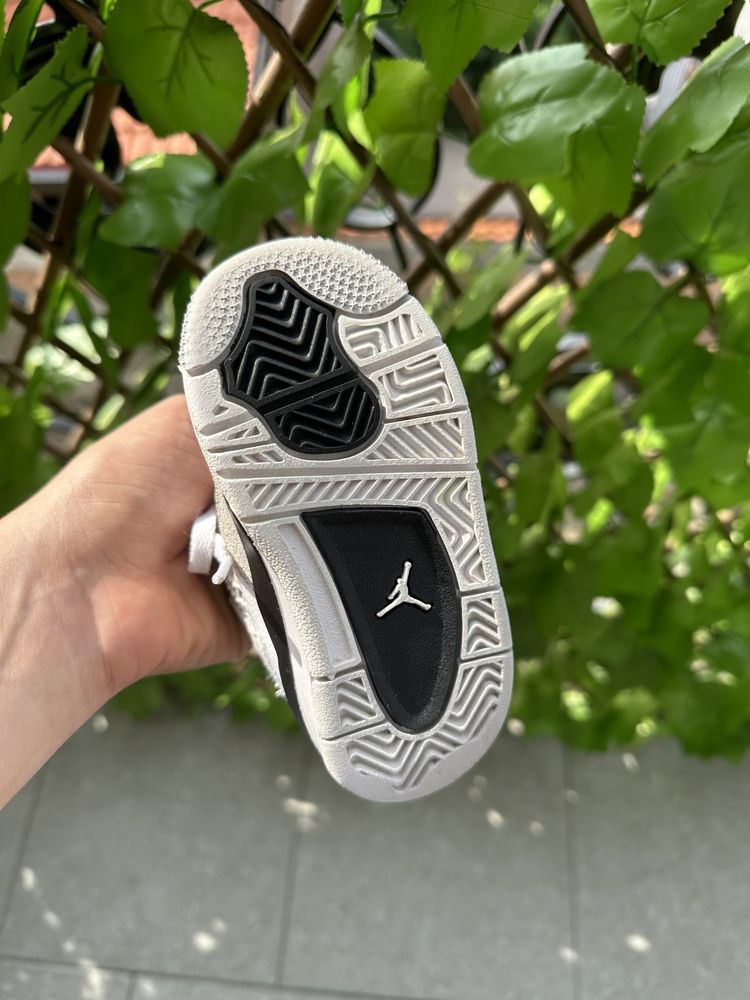 Маратонки Nike air Jordan