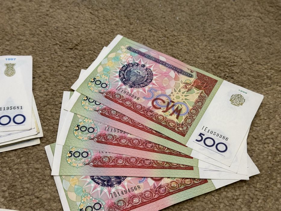 Купюры образца от 1994 до 2001 (Банкноты 1000, 500, 200, 100 Сум РУз)
