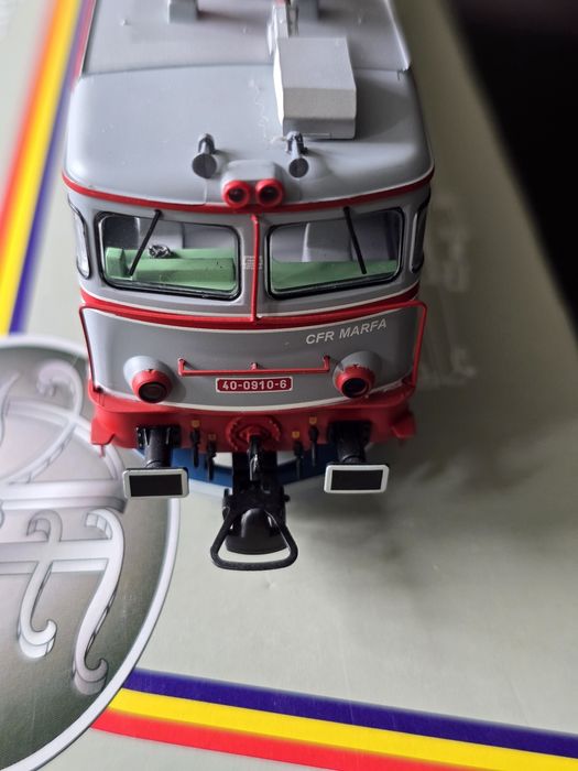 Locomotiva  40-0910-6 CFR Marfa