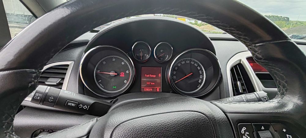 Vand opel astra j