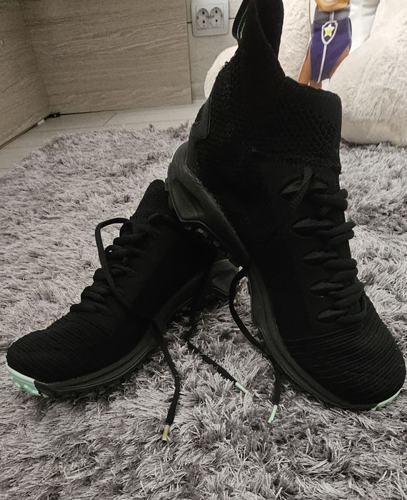 Маратонки the north face