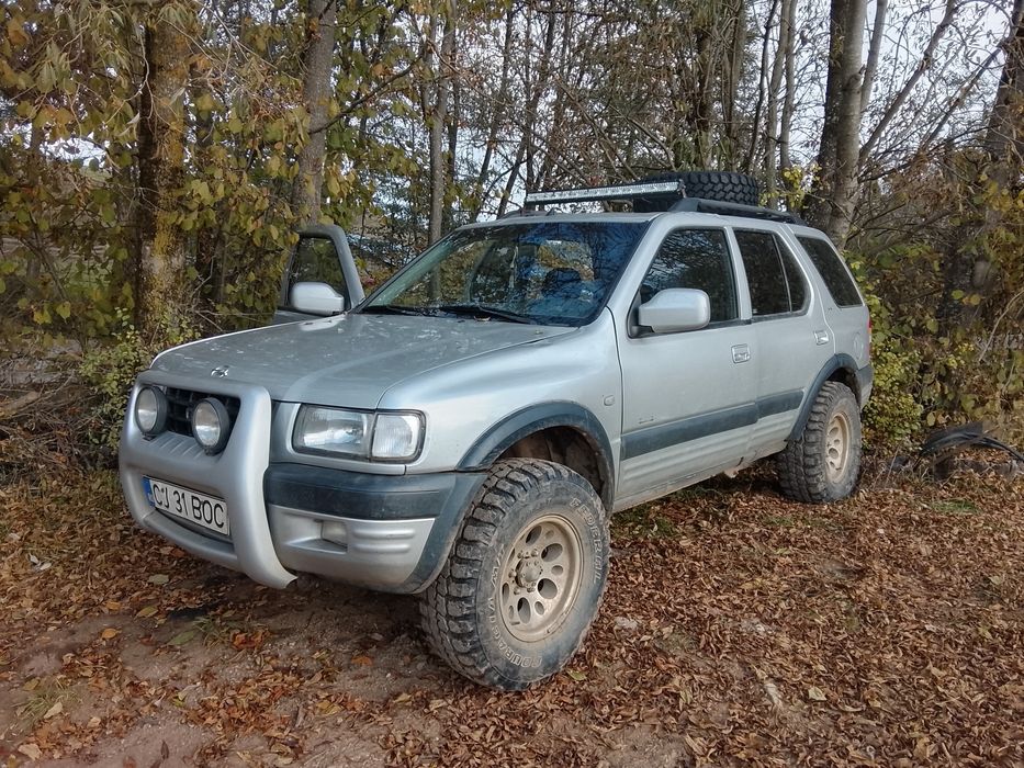 Vând Opel frontiera