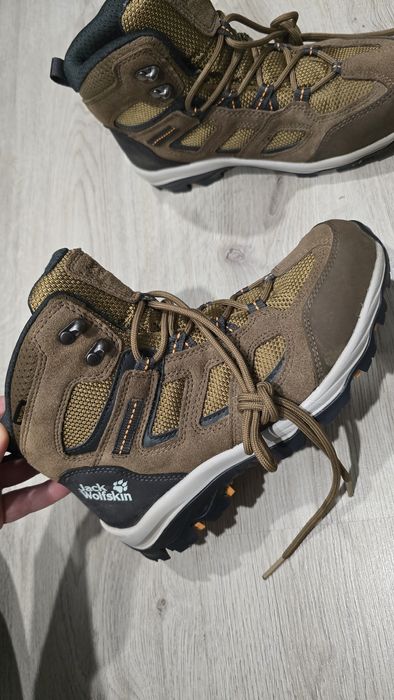 Туристически обувки Jack Wolfskin Waterproof  номер 39