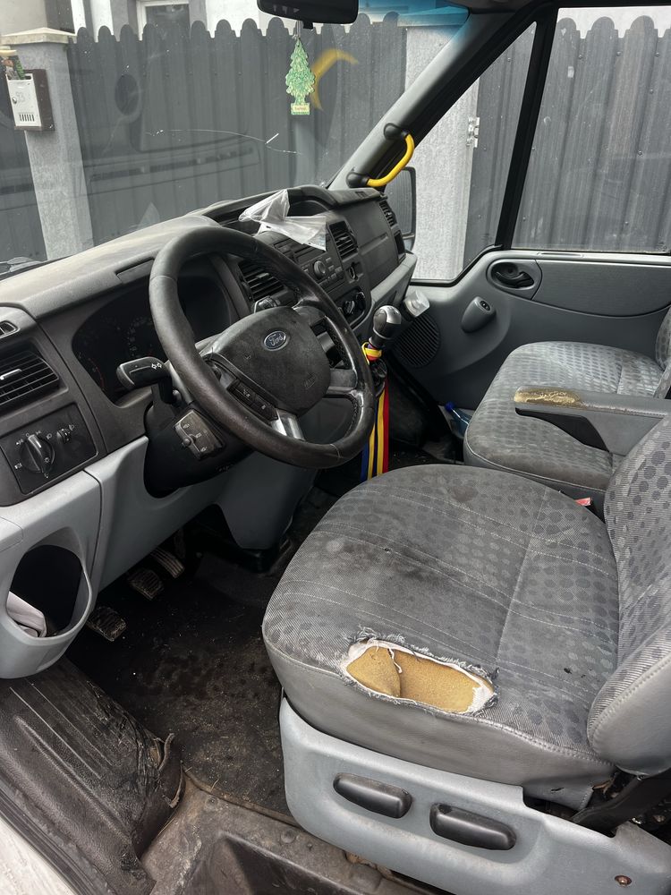 Ford Tranzit (mare)